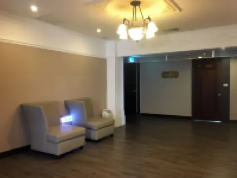 高雄河堤戀館商務汽車旅館