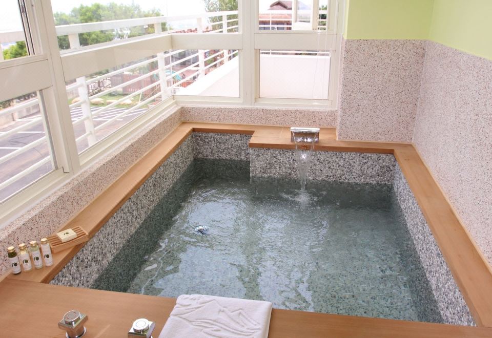 1. 스타 문 B&B..