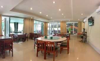 Phimai Inn Hotel