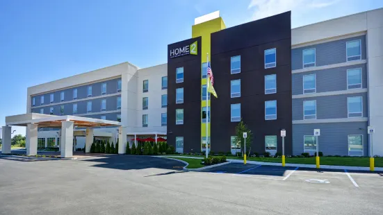 Home2 Suites by Hilton Queensbury Lake George