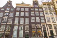 Hotel Library Amsterdam Hotel in zona H.H. Petrus en Pauluskerk (De Papegaai)
