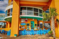 Splash Beach Resort by Panhandle Getaways Hotels in Laguna Beach