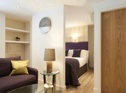 Braid Apartments by Mansley