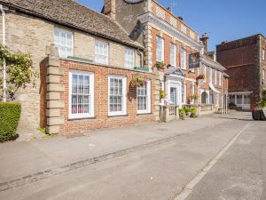 The Highworth Hotel