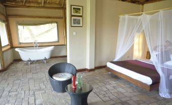 Enganzi Game Lodge