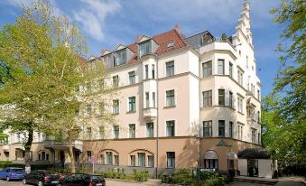 4. Hotel Kr..