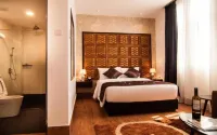 Belllo Hotel JB Central