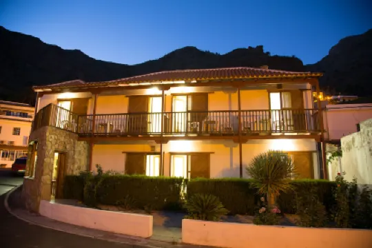 伊馬達鄉村酒店