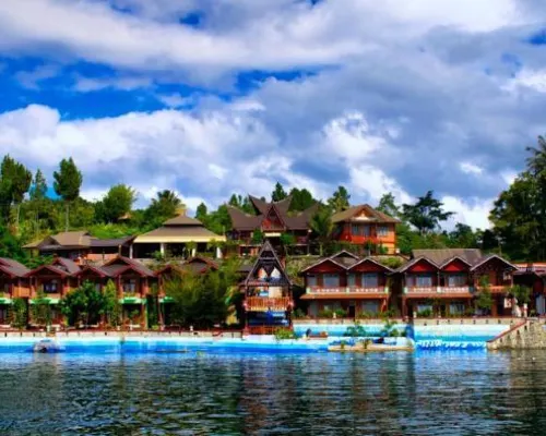 Samosir Villa Resort Hotels in Samosir Regency