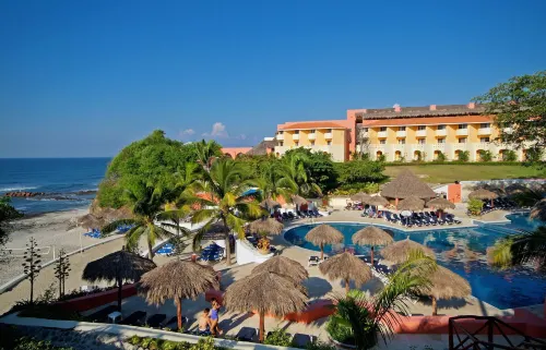 Family Selection at Grand Palladium Vallarta Resort & Spa - All Inclusive - 4-Sterne