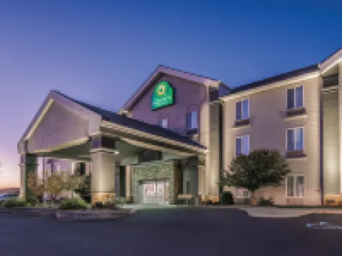 La Quinta Inn & Suites by Wyndham Moscow Pullman Hotels in Moscow