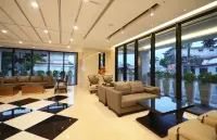 Shiny Ocean Hotel - albergo