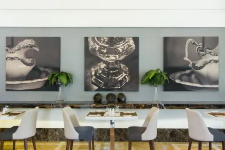 Seda Ayala Center Cebu Отели рядом с достопримечательностью «Naukban Blue Lagoon»