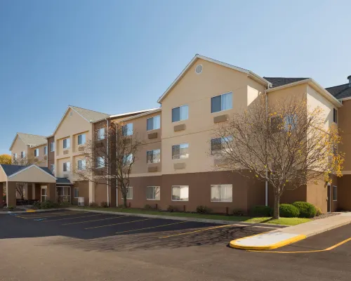 Fairfield Inn & Suites Youngstown Boardman/Poland Hotels in Boardman Township