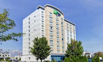 Holiday Inn Express & Suites Toronto - Markham