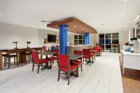 Holiday Inn Express & Suites CORONA by IHG - breakfast