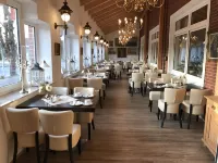 Leezdorfer Hof Hotel a Upgant-Schott