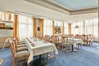 Abakus-Hotel فنادق في زيندلفينغن