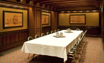 The Hotel Captain Cook