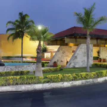 Gamma Pachuca Hotels near Makhah Spa & Temazcal