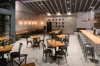 Hotel Ruby Sandpoint Hotels in Bonner County