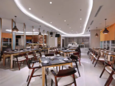 Harper MT Haryono by Aston Hotels in East Jakarta
