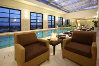 Starhotels Grand Milan Hotels in Saronno