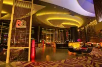 Amaranth Suvarnabhumi Hotel - Free Suvarnabhumi Airport Shuttle - bar