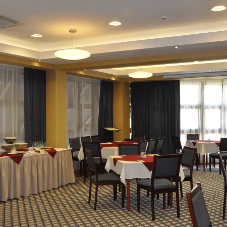 Centrum Hotel