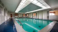 Magnuson Grand Pioneer Inn and Suites Hôtels à : Wells Township