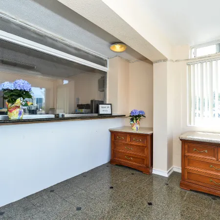 Americas Best Value Inn Oakland