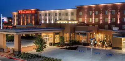 Hilton Garden Inn Fort Worth Medical Center Hotel dekat Herman Clark Stadium