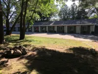 Lake Land Inn