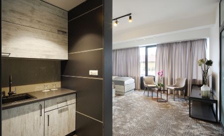 Hotel Koncept Residence - Housity