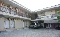 Triple A Homestay 2 Syariah Hotels in Jagabaya III