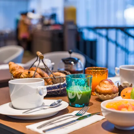Golden Tulip Marseille Euromed