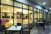 阿蘭胡埃斯套房酒店 - 早餐