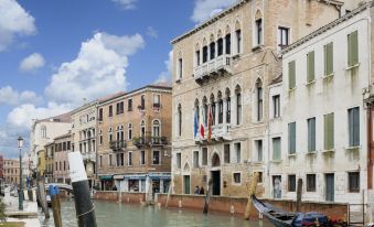 Hotel Nani Mocenigo Palace