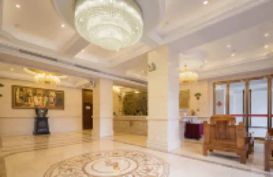 Vienna Hotel (Meizhou West High-speed Railway Station)