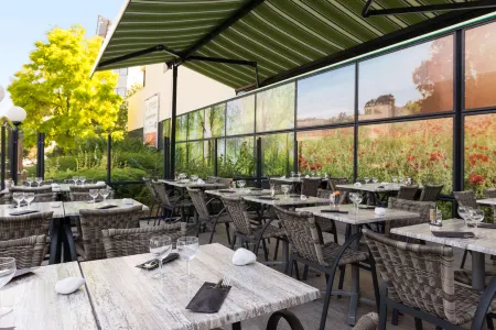 The Originals City Hôtel Alteora Poitiers Site du Futuroscope