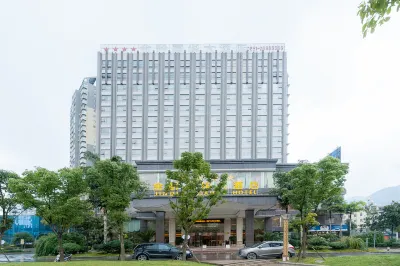 Jinqian Jiahua Hotel