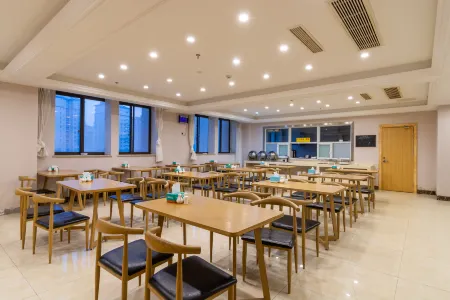 Wenjiang Star Business Hotel Отели рядом с достопримечательностью «Huangqiao Ancient Town»