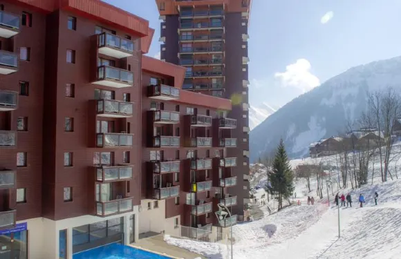 科爾比埃露台歌莉婭公寓式酒店