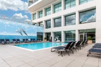Omni Corpus Christi Hotel - Pools