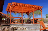 Bryce Pioneer Village Hotels in Tropic