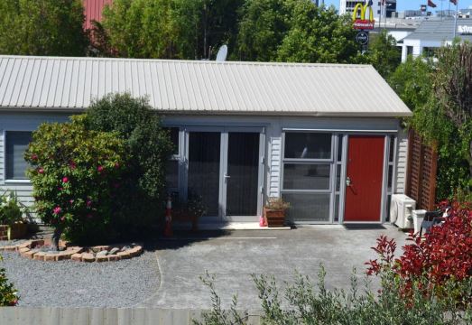 맥윌리엄 아파트먼트의 아담한 객실이나 정원 전망