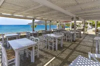 Itilo Traditional Hotel - Parking