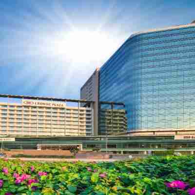 Crowne Plaza 艾哈邁達巴德市中心 Hotel Exterior