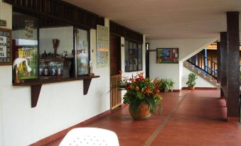 Playa de Oro Lodge