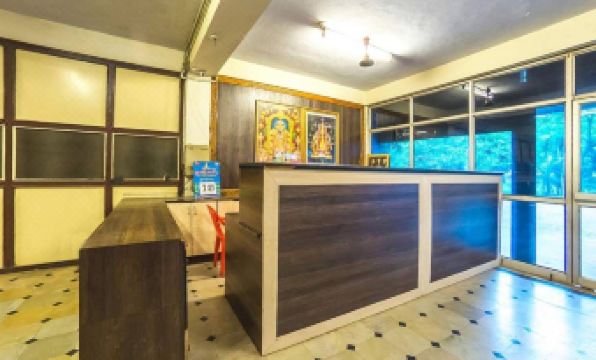 OYO Flagship 39387 Siva Hotel Resorts - Housity